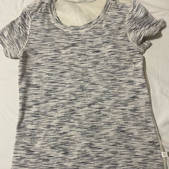 Lululemon striped mesh-back short sleeve t-shirt - Picture 1 of 2